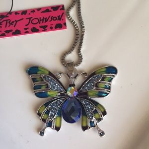 Betsey Johnson Butterfly 🦋 necklace